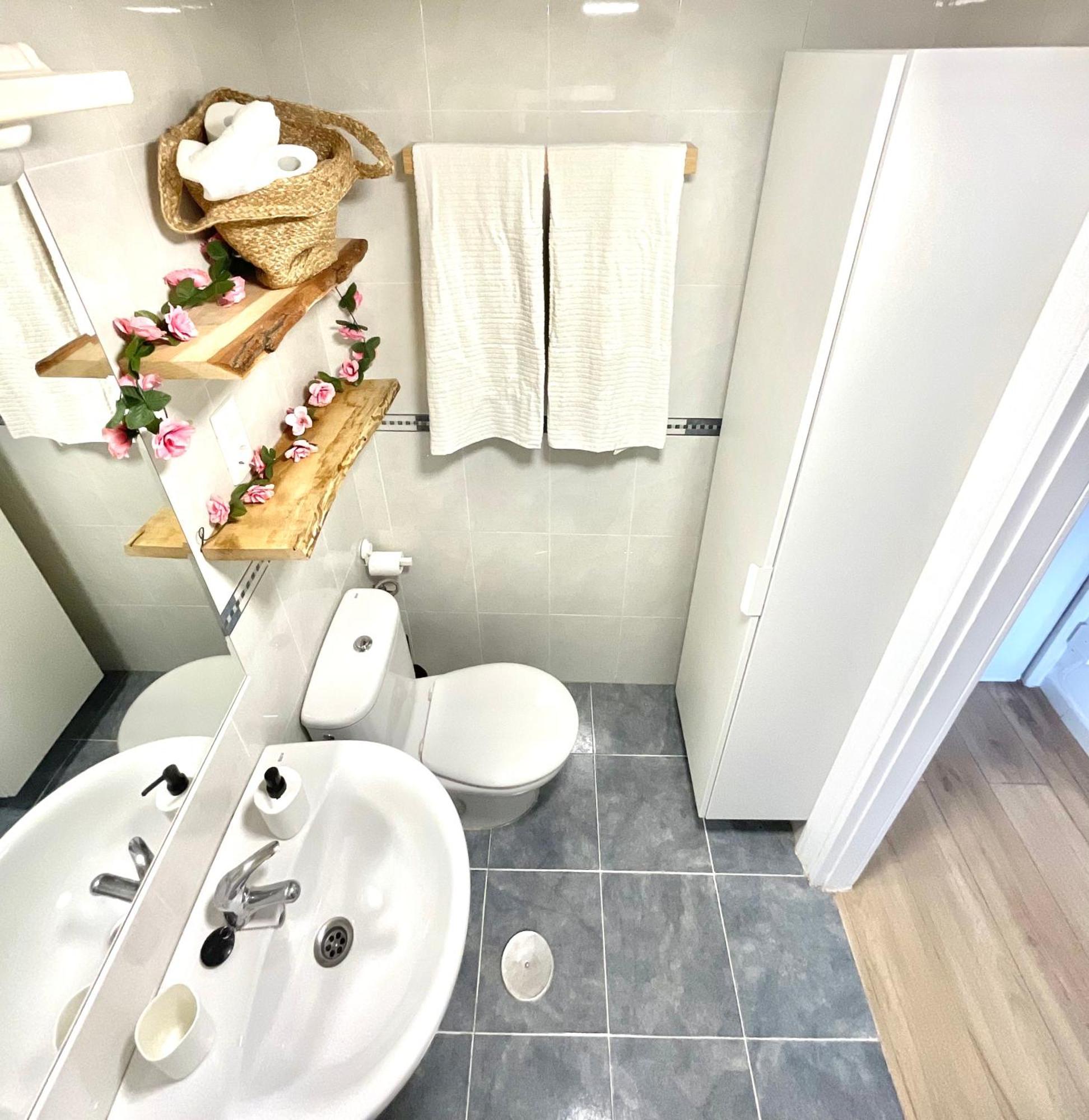 Apartamento Estudio En Primerisima Linea Benalmádena Exterior foto